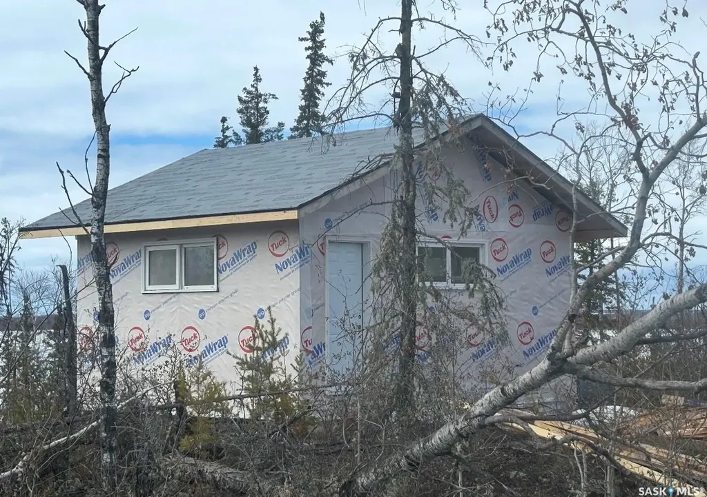 301186 Lake Address Lac La Ronge Provincial Park SK S0J 1L0