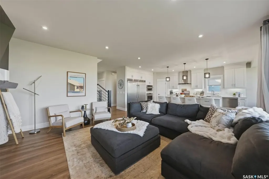 119 Woolf Bend Saskatoon SK S7W 1E6