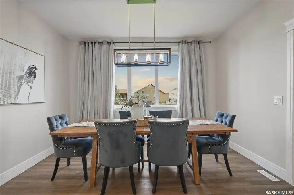 119 Woolf Bend Saskatoon SK S7W 1E6