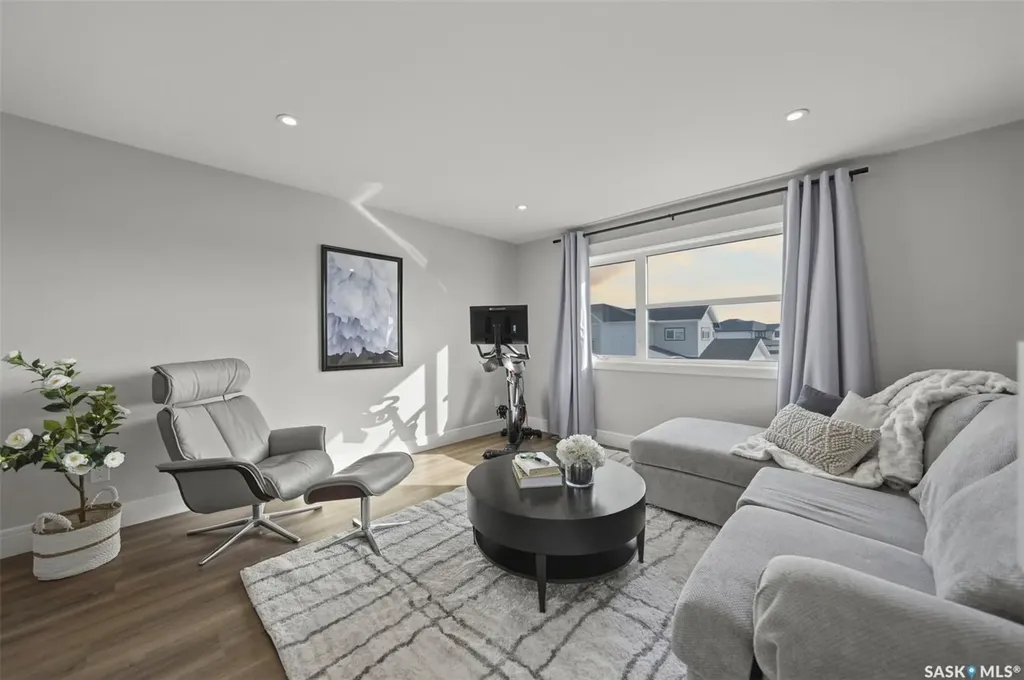 119 Woolf Bend Saskatoon SK S7W 1E6