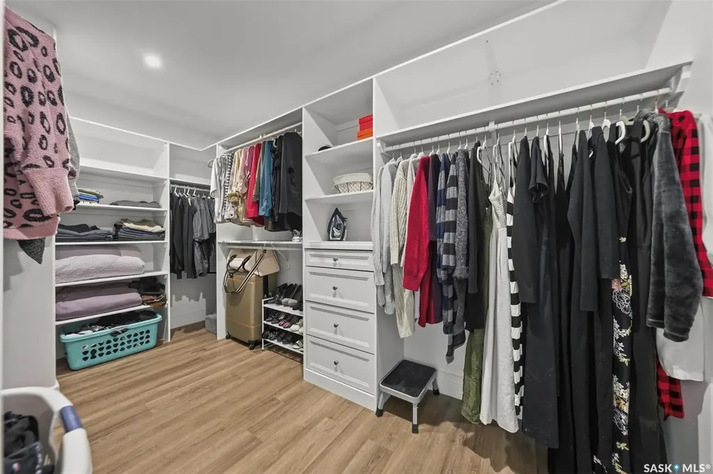119 Woolf Bend Saskatoon SK S7W 1E6