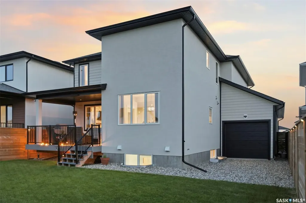 119 Woolf Bend Saskatoon SK S7W 1E6