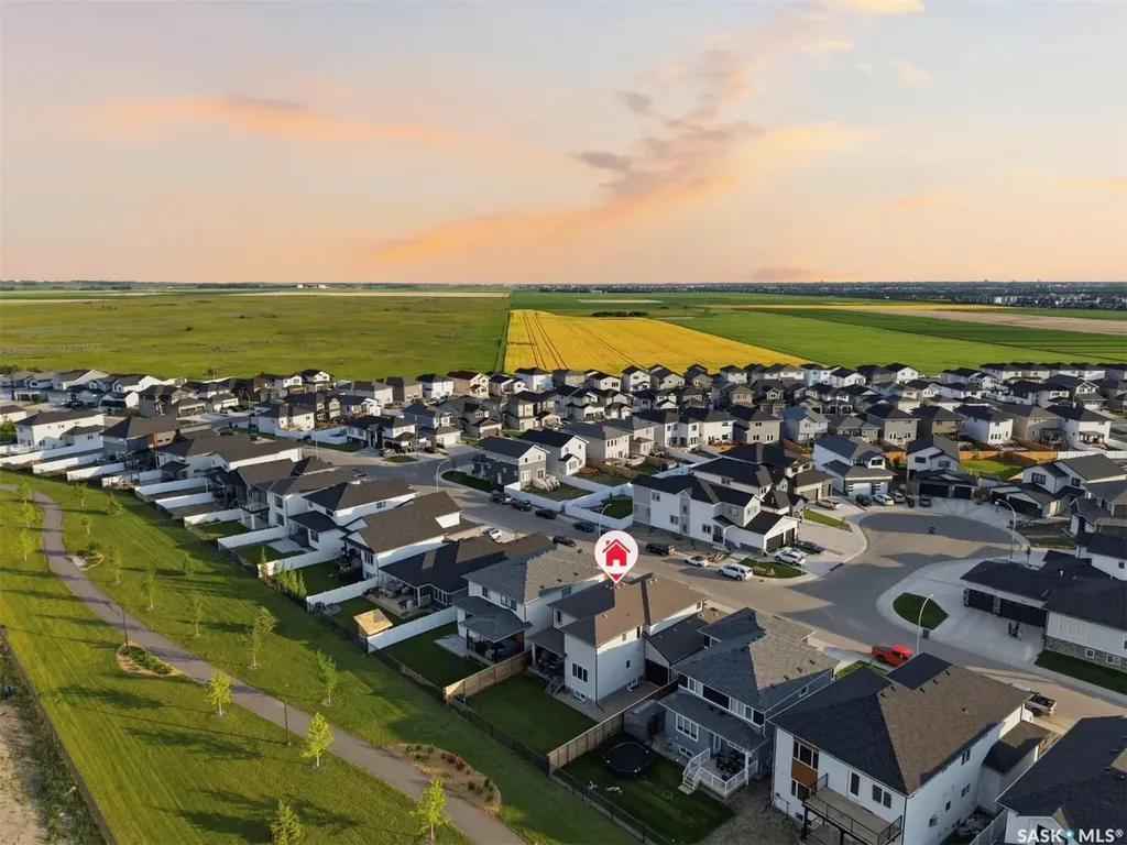 119 Woolf Bend Saskatoon SK S7W 1E6
