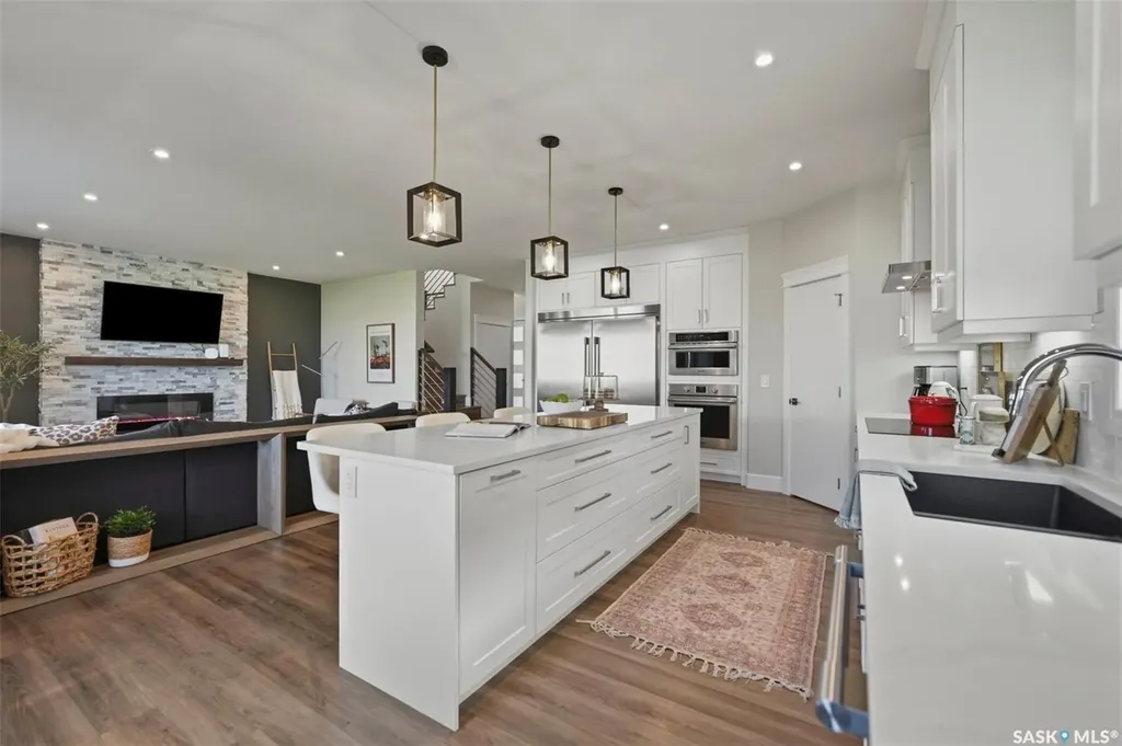 119 Woolf Bend Saskatoon SK S7W 1E6