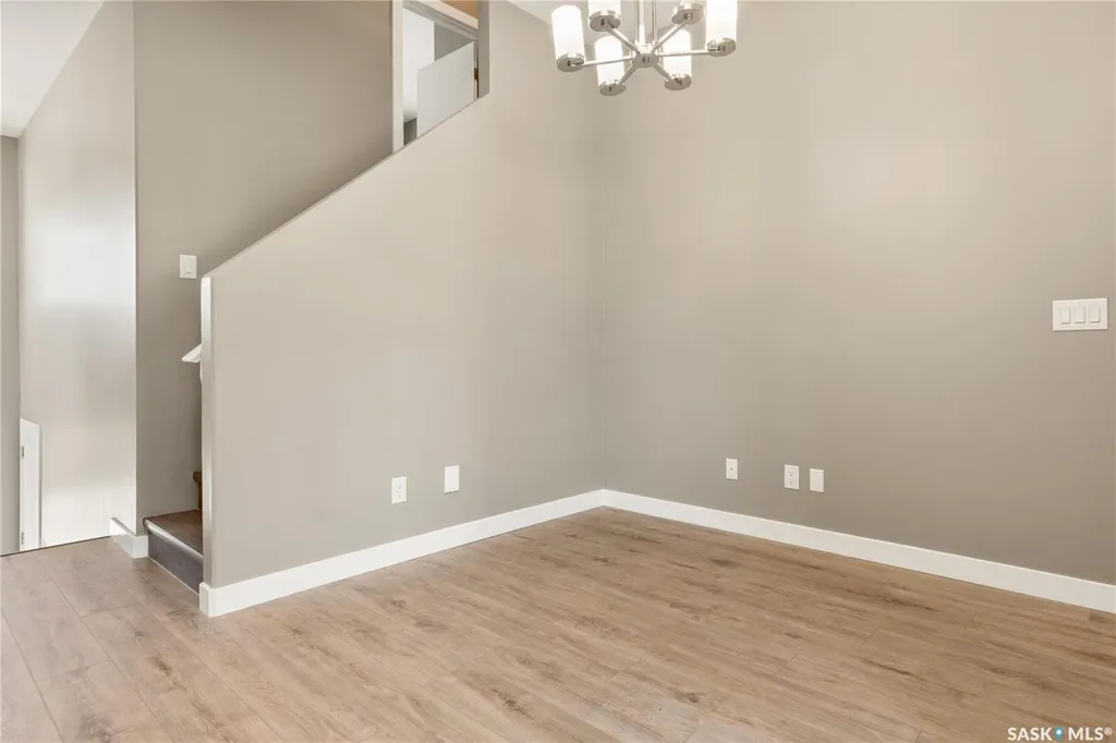 622 Glacial Shores Way Saskatoon SK S7W 0R5