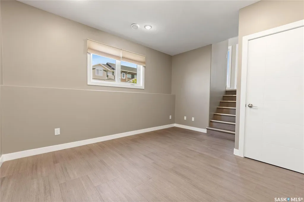 622 Glacial Shores Way Saskatoon SK S7W 0R5