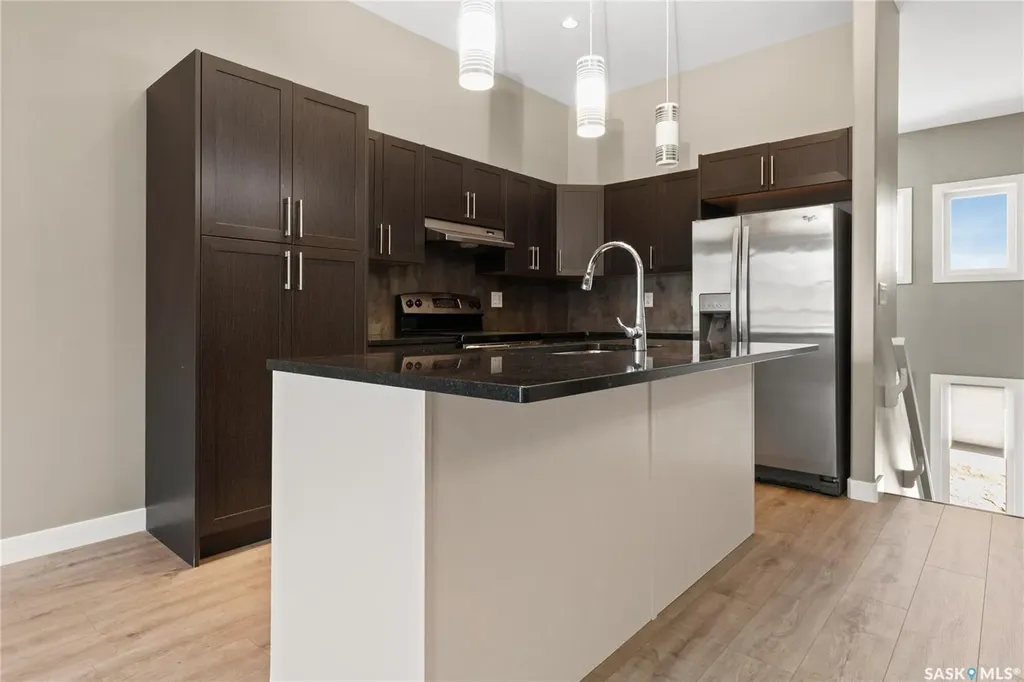 622 Glacial Shores Way Saskatoon SK S7W 0R5