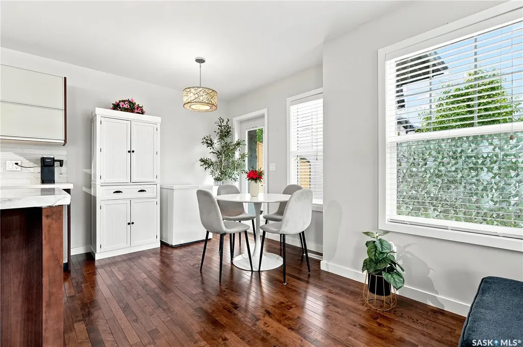 1303 Paton Crescent Saskatoon SK S7W 0P6