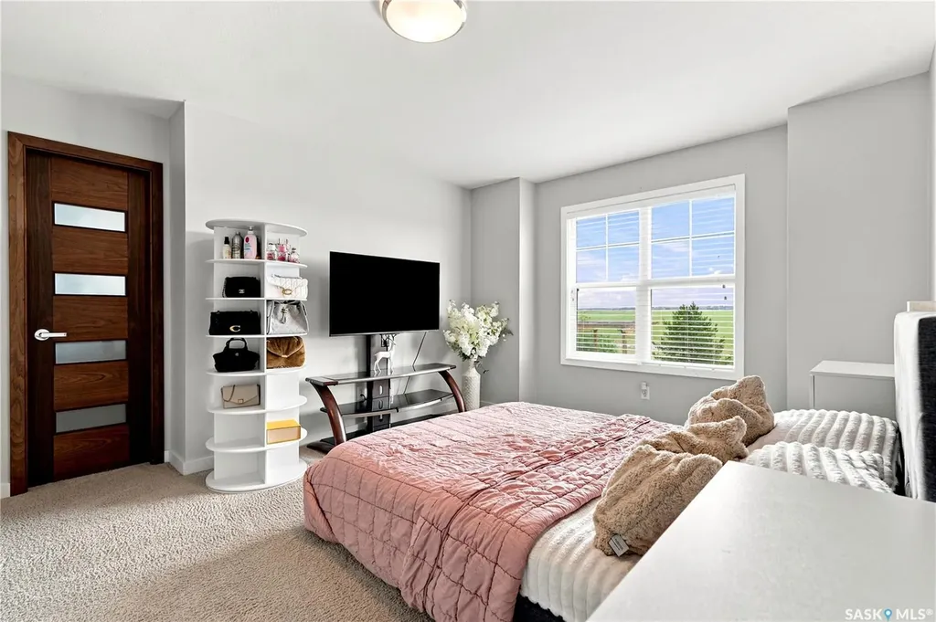 1303 Paton Crescent Saskatoon SK S7W 0P6
