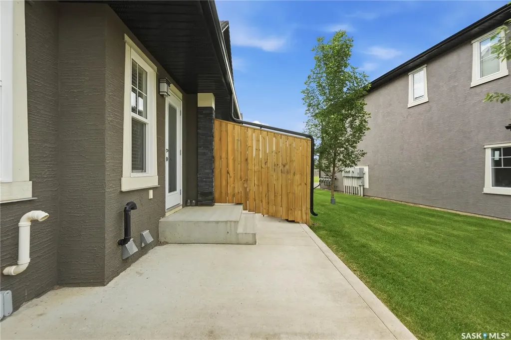 1303 Paton Crescent Saskatoon SK S7W 0P6