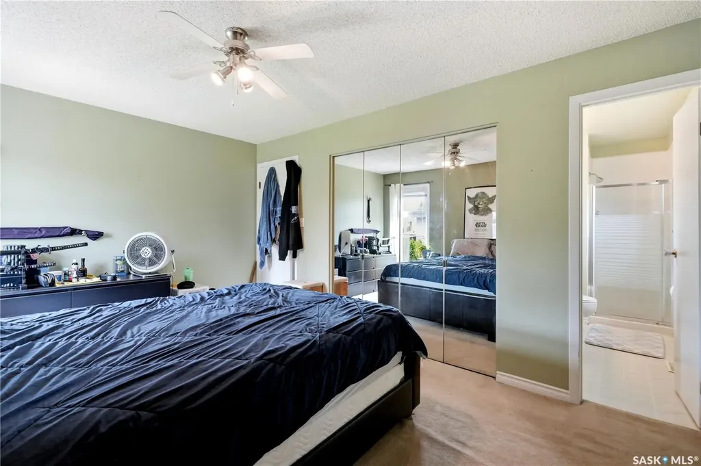 714 Delaronde Crescent Saskatoon SK S7J 3Z8