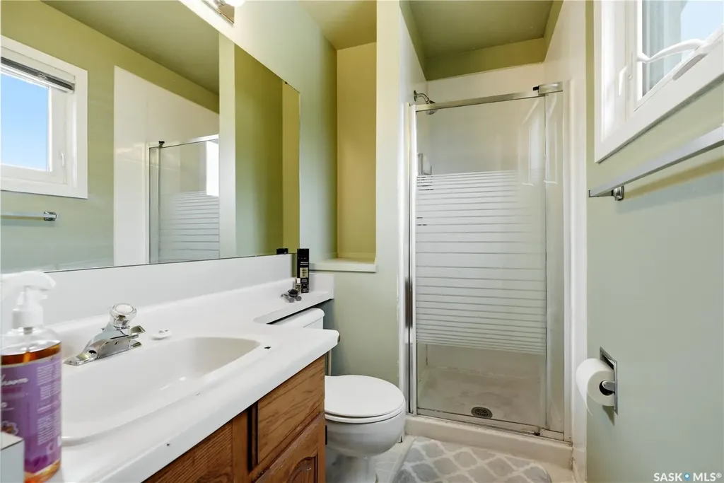 714 Delaronde Crescent Saskatoon SK S7J 3Z8