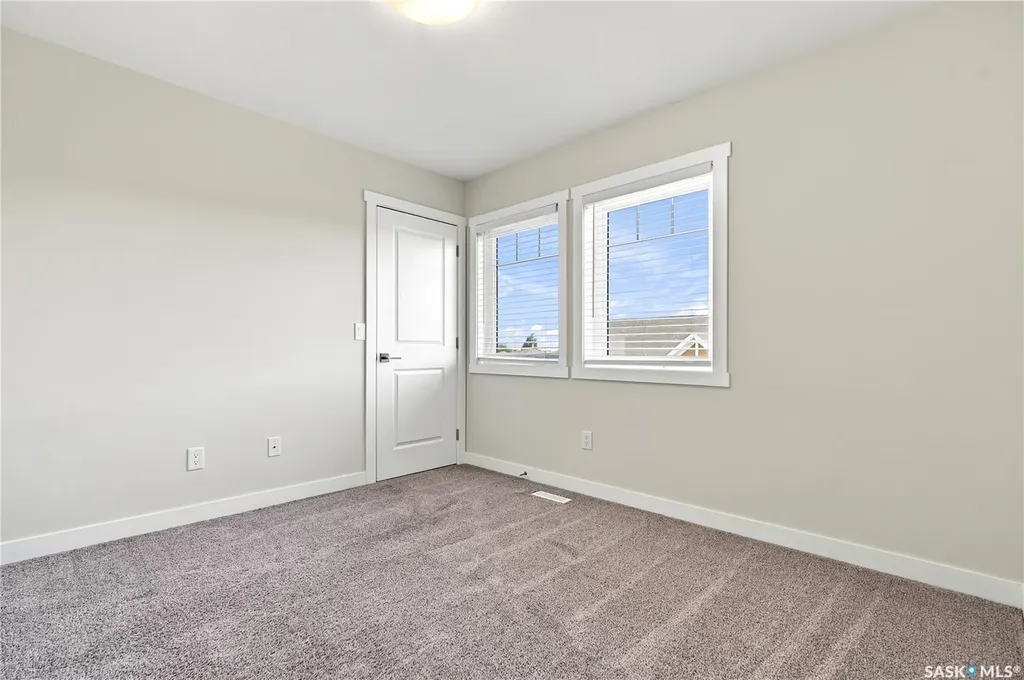 315 Dickson Crescent Saskatoon SK S7T 0Z1