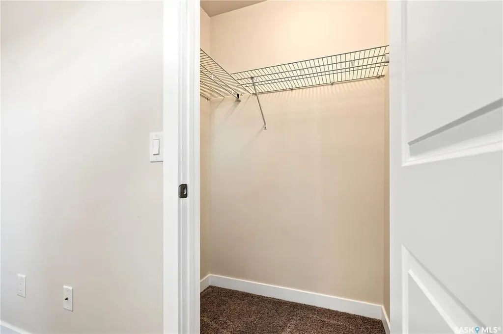 315 Dickson Crescent Saskatoon SK S7T 0Z1
