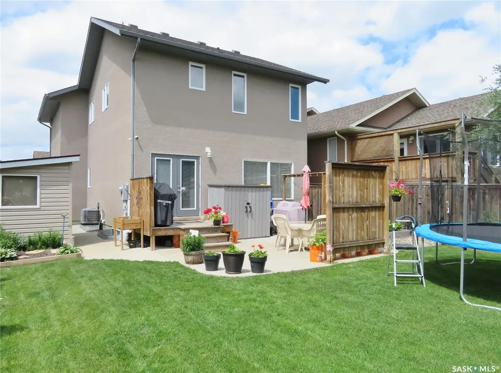 1214 Rempel Crescent Saskatoon SK S7T 0M2