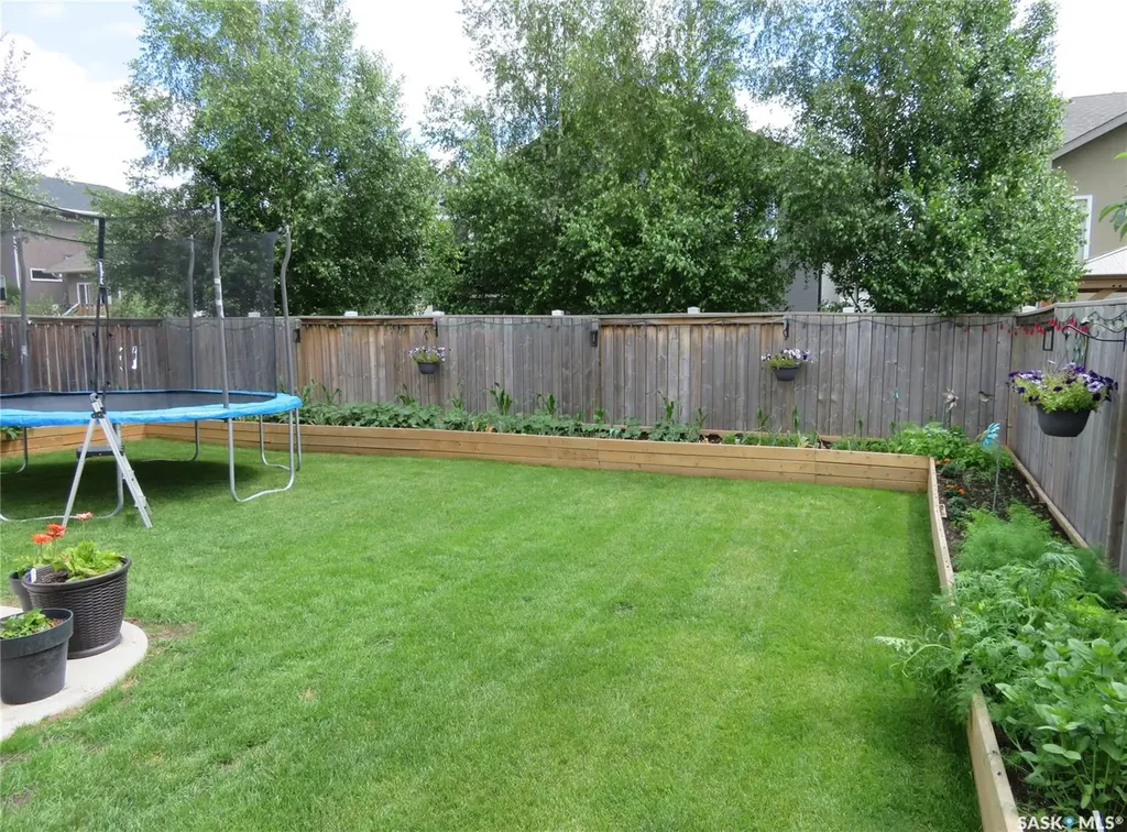 1214 Rempel Crescent Saskatoon SK S7T 0M2