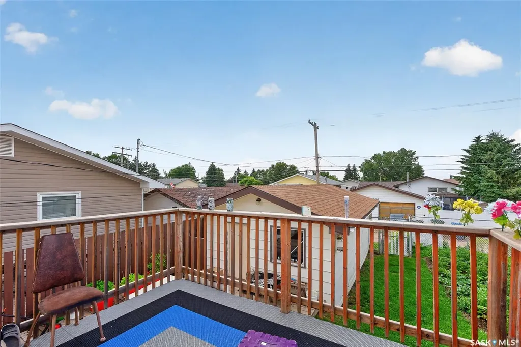 1507 Caribou Street W Moose Jaw SK S6H 7N5