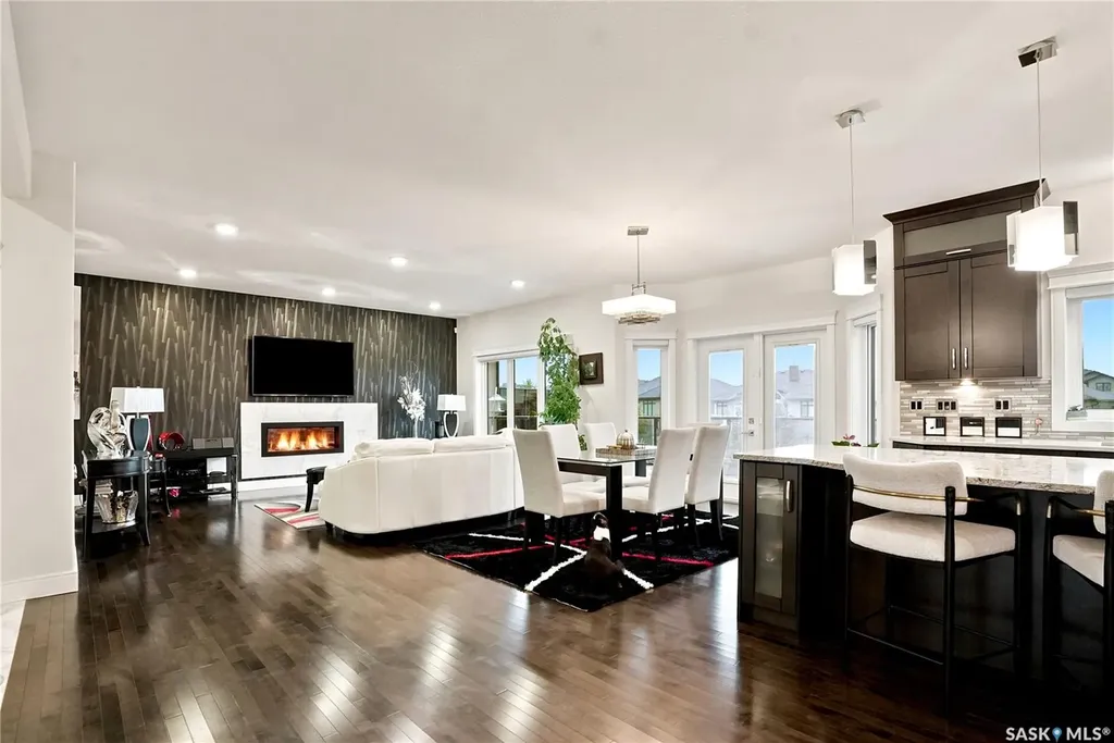 231 Fleming Crescent Saskatoon SK S7W 1B4