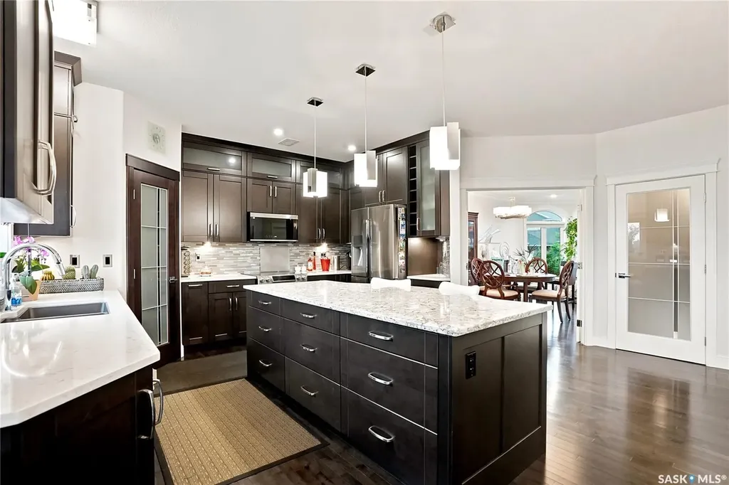 231 Fleming Crescent Saskatoon SK S7W 1B4