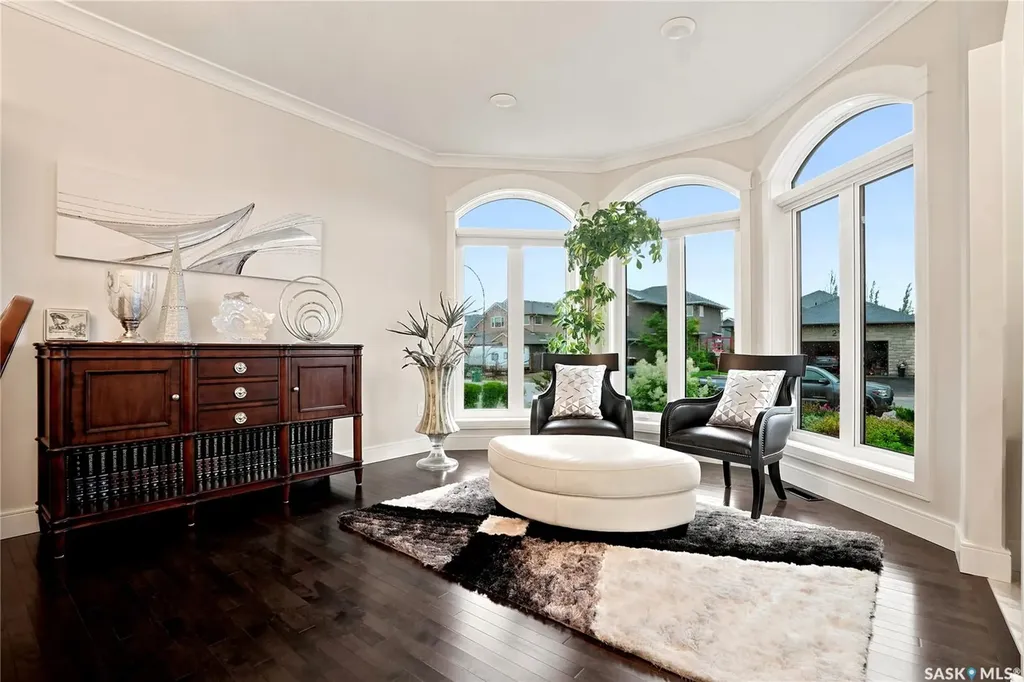 231 Fleming Crescent Saskatoon SK S7W 1B4