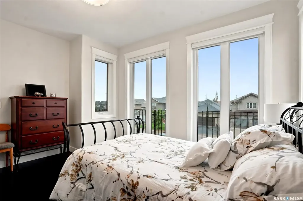 231 Fleming Crescent Saskatoon SK S7W 1B4