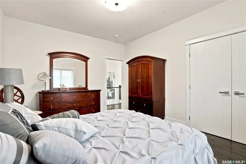 231 Fleming Crescent Saskatoon SK S7W 1B4