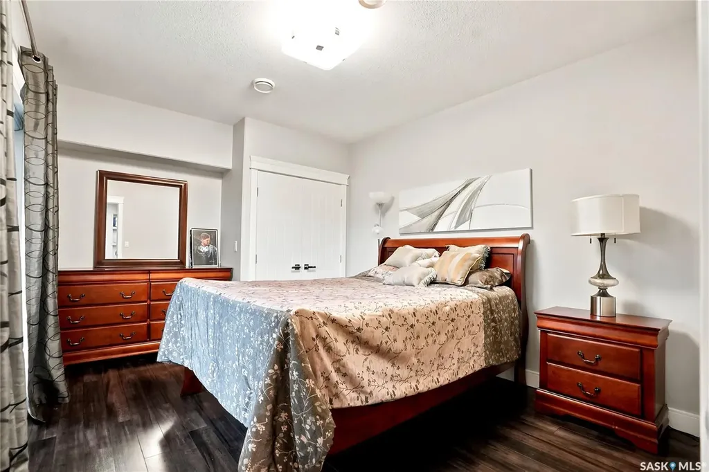 231 Fleming Crescent Saskatoon SK S7W 1B4