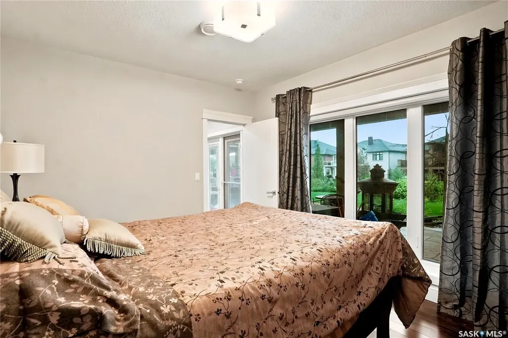 231 Fleming Crescent Saskatoon SK S7W 1B4