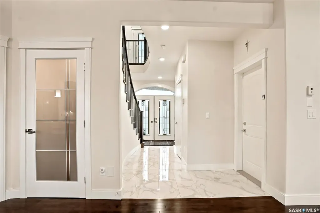 231 Fleming Crescent Saskatoon SK S7W 1B4