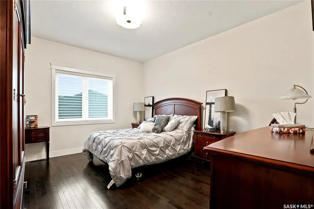 231 Fleming Crescent Saskatoon SK S7W 1B4