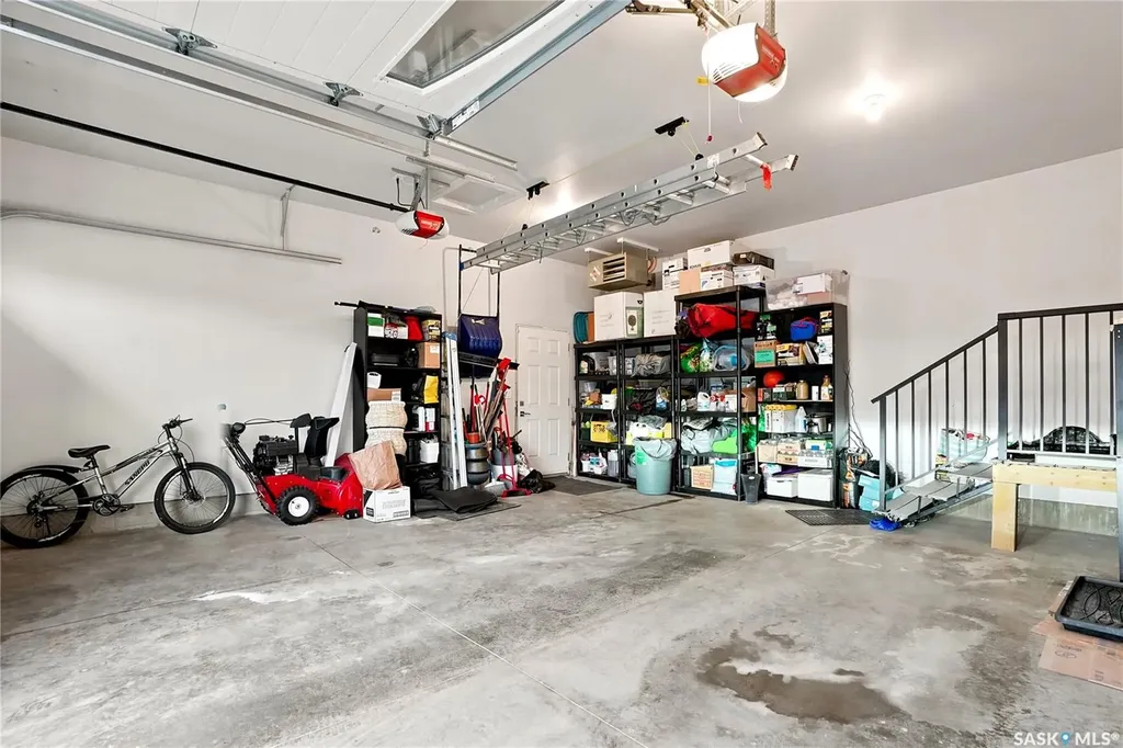 231 Fleming Crescent Saskatoon SK S7W 1B4