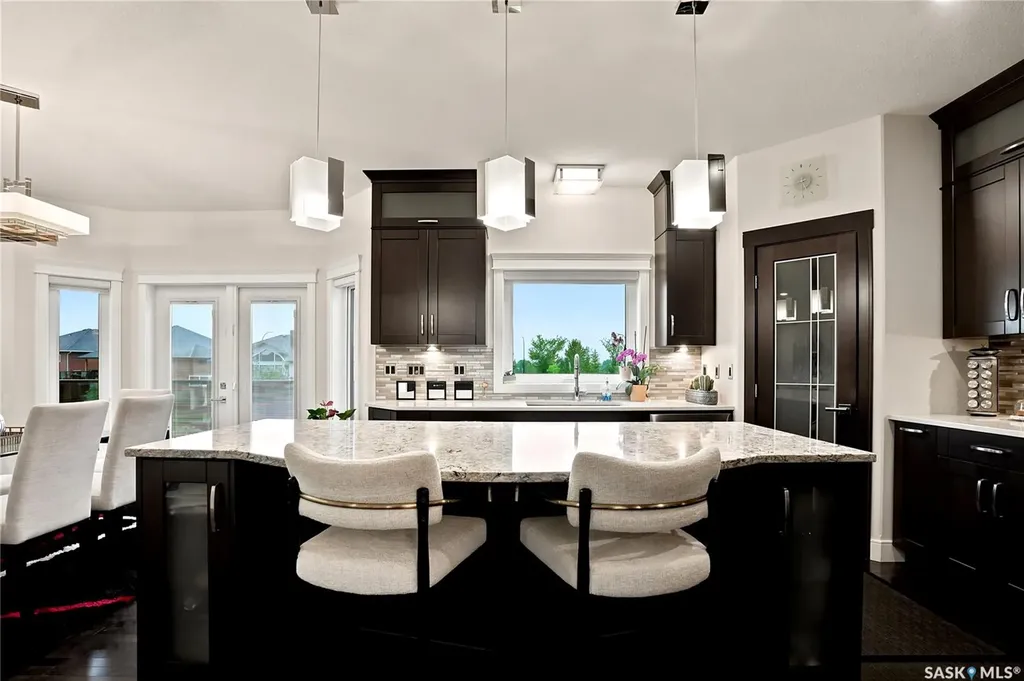 231 Fleming Crescent Saskatoon SK S7W 1B4