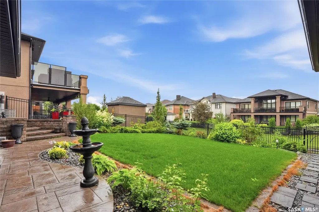 231 Fleming Crescent Saskatoon SK S7W 1B4