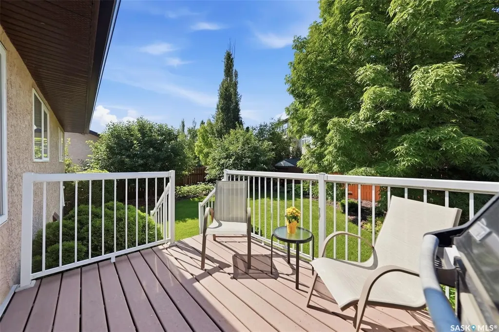 418 Bayfield Crescent Saskatoon SK S7V 1E6
