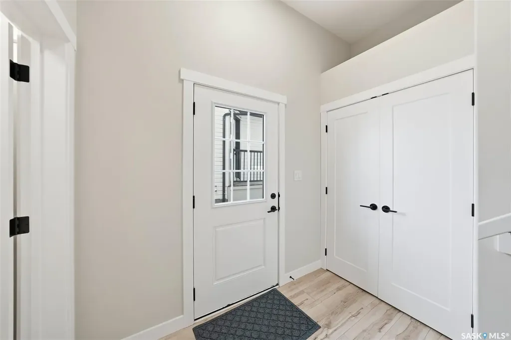 210 Schmeiser Bend Saskatoon SK S7V 1P7