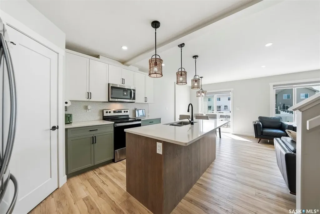 210 Schmeiser Bend Saskatoon SK S7V 1P7