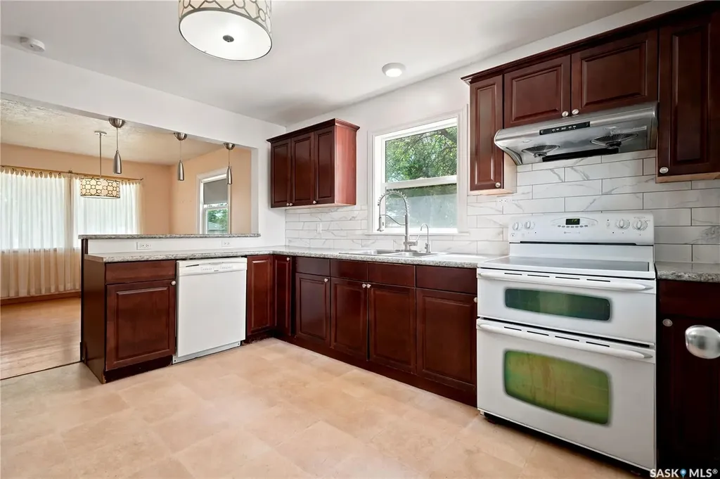 4240 8th Avenue Regina SK S4T 0T7