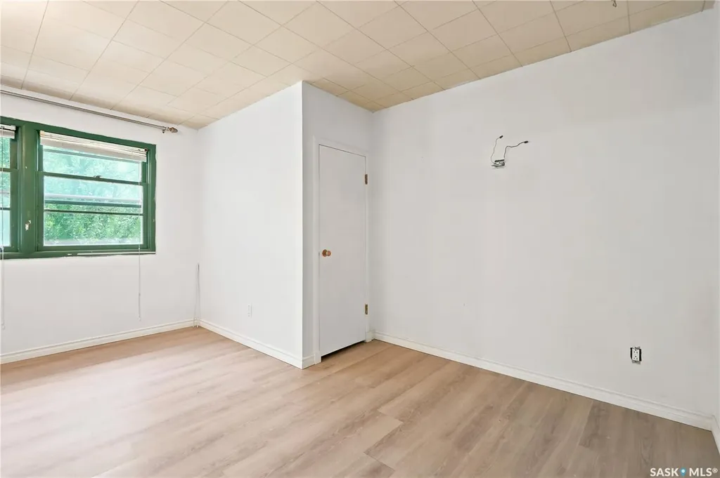 4240 8th Avenue Regina SK S4T 0T7