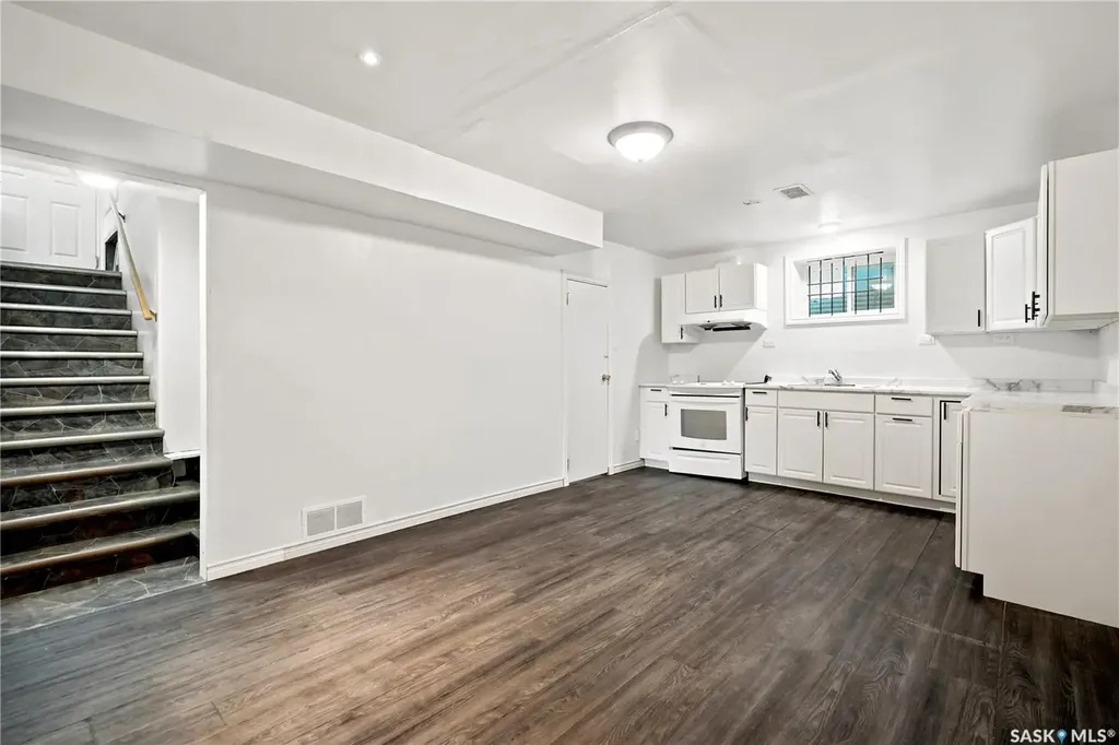 4240 8th Avenue Regina SK S4T 0T7