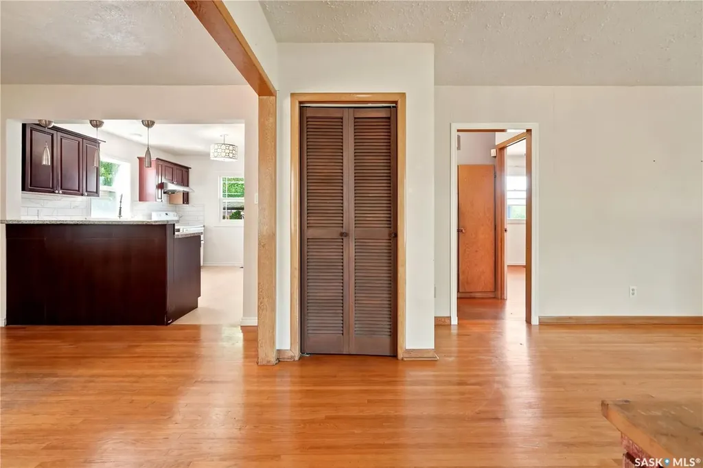 4240 8th Avenue Regina SK S4T 0T7