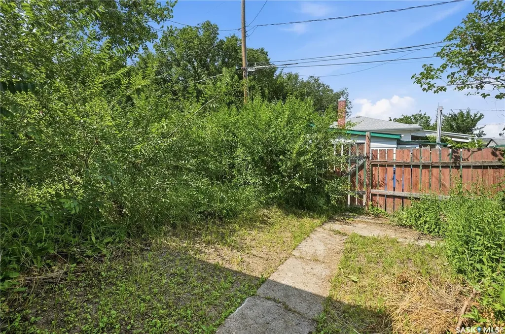 4240 8th Avenue Regina SK S4T 0T7
