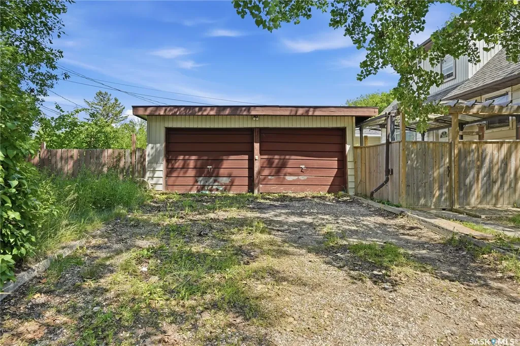 4240 8th Avenue Regina SK S4T 0T7