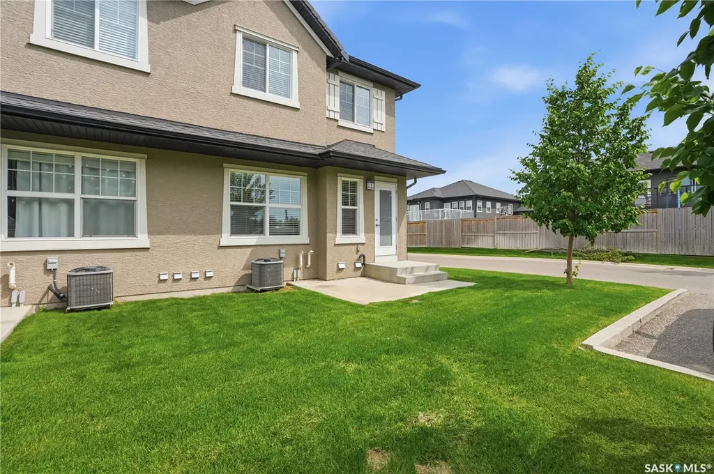 2007 Pohorecky Crescent Saskatoon SK S7W 0V3