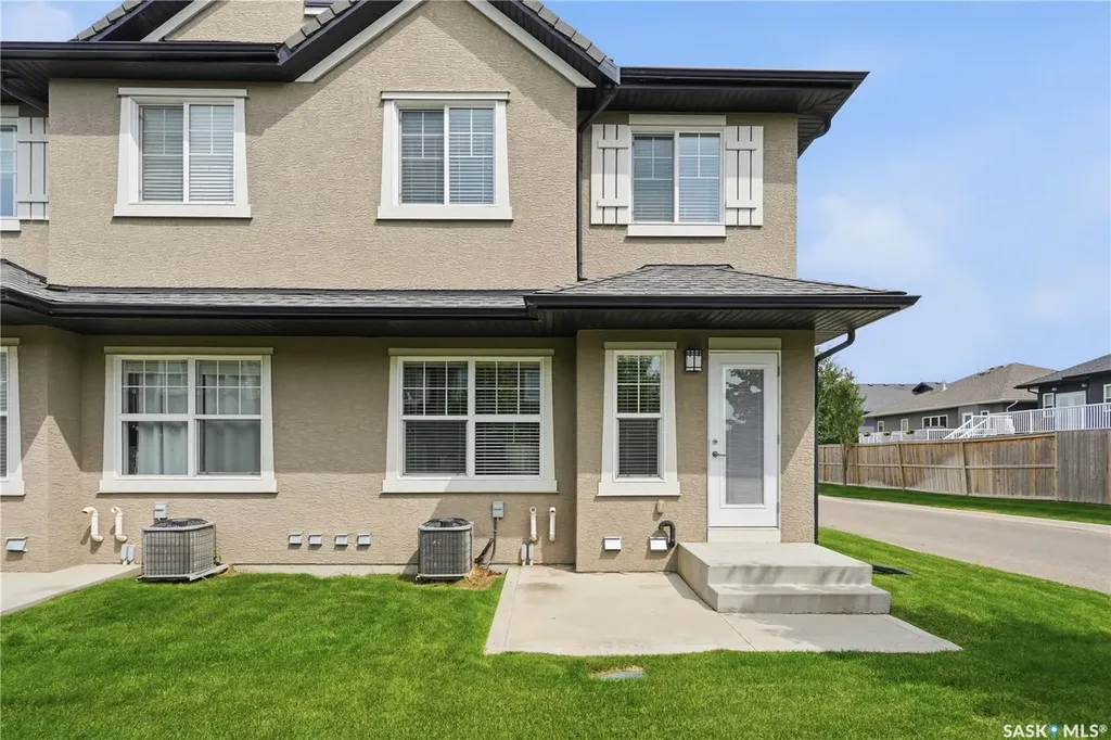 2007 Pohorecky Crescent Saskatoon SK S7W 0V3