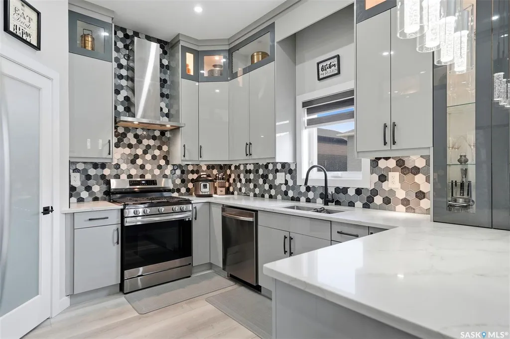 411 Schmeiser Bend Saskatoon SK S7N 2P3