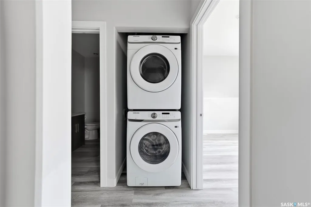 411 Schmeiser Bend Saskatoon SK S7N 2P3