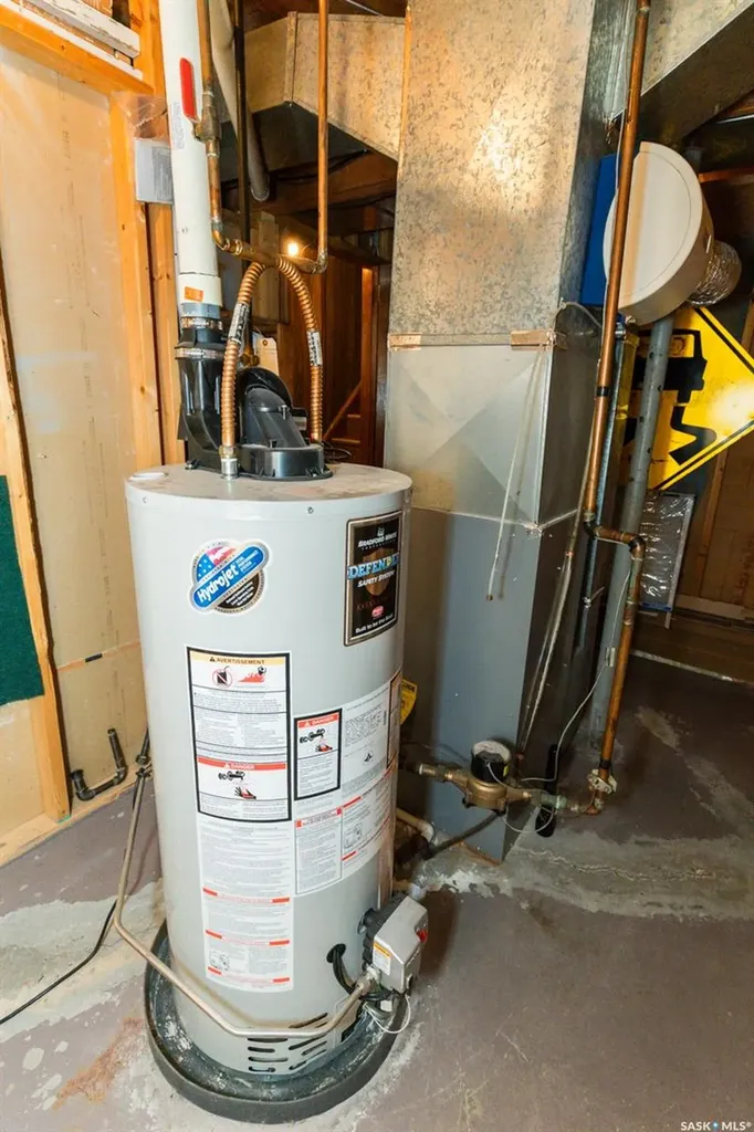 729 Saskatchewan Avenue Kerrobert SK S0L 1R0