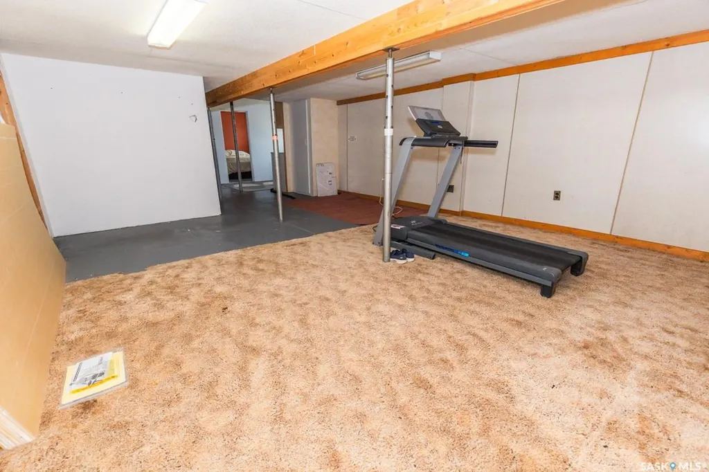 729 Saskatchewan Avenue Kerrobert SK S0L 1R0