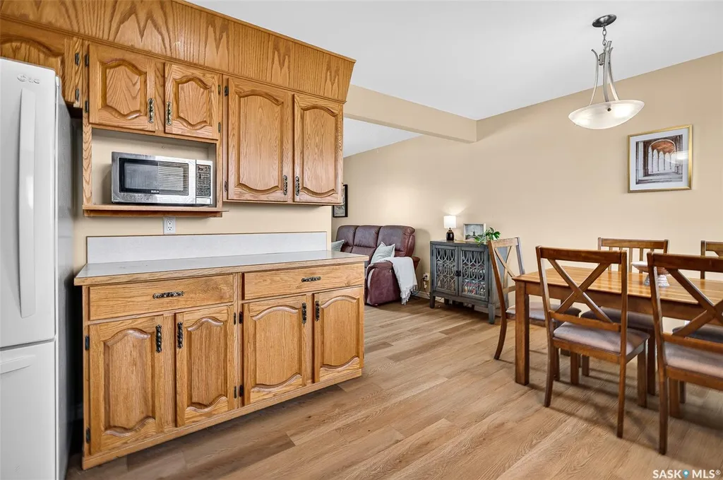1311 Stadacona Street W Moose Jaw SK S6H 6L4