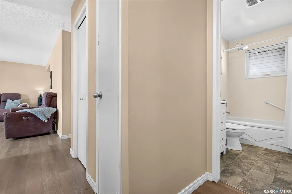 1311 Stadacona Street W Moose Jaw SK S6H 6L4